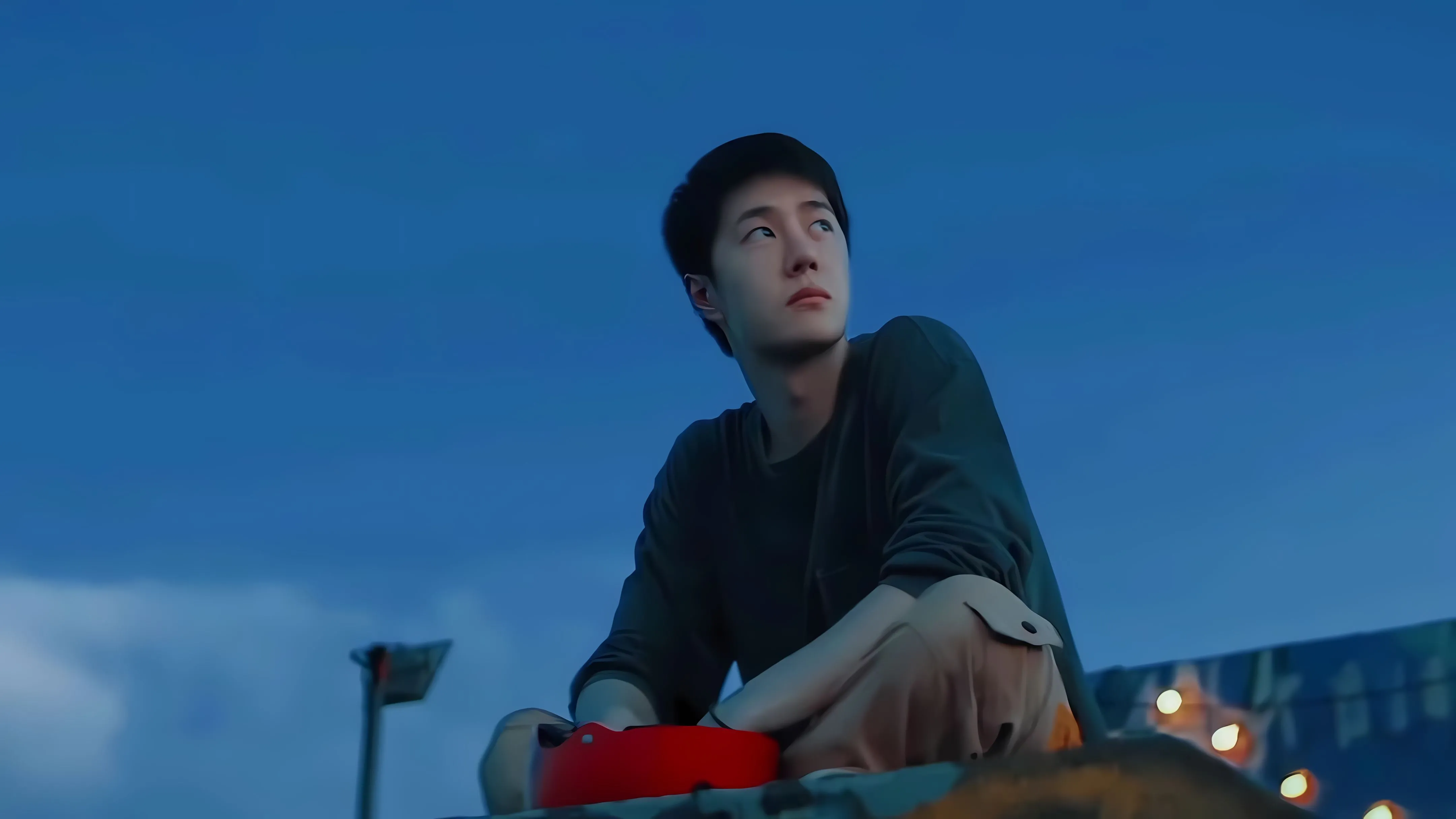 帅哥 明星 男明星 王一博 壁纸预览