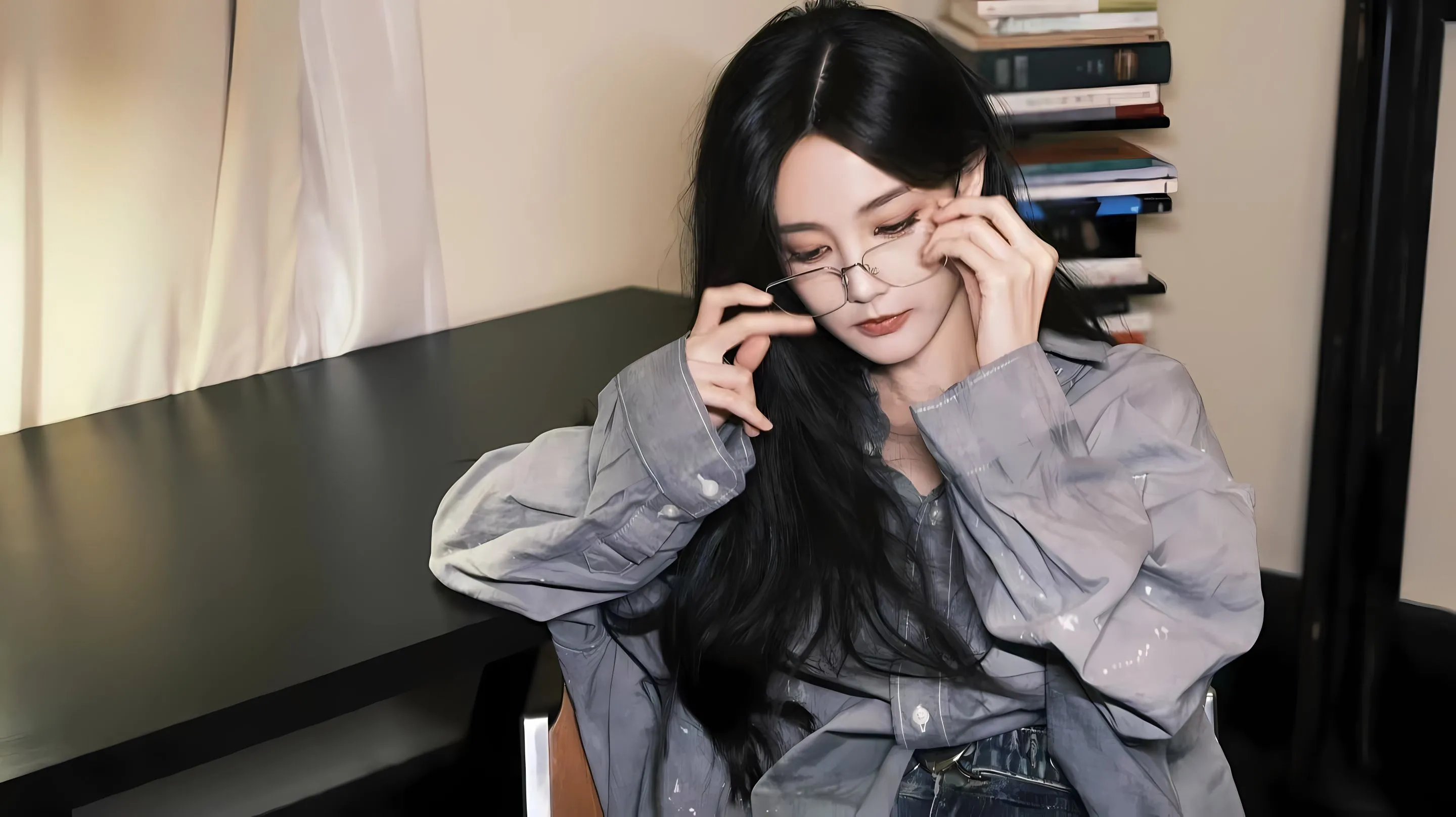 美女 明星 女明星 李一桐 壁纸预览