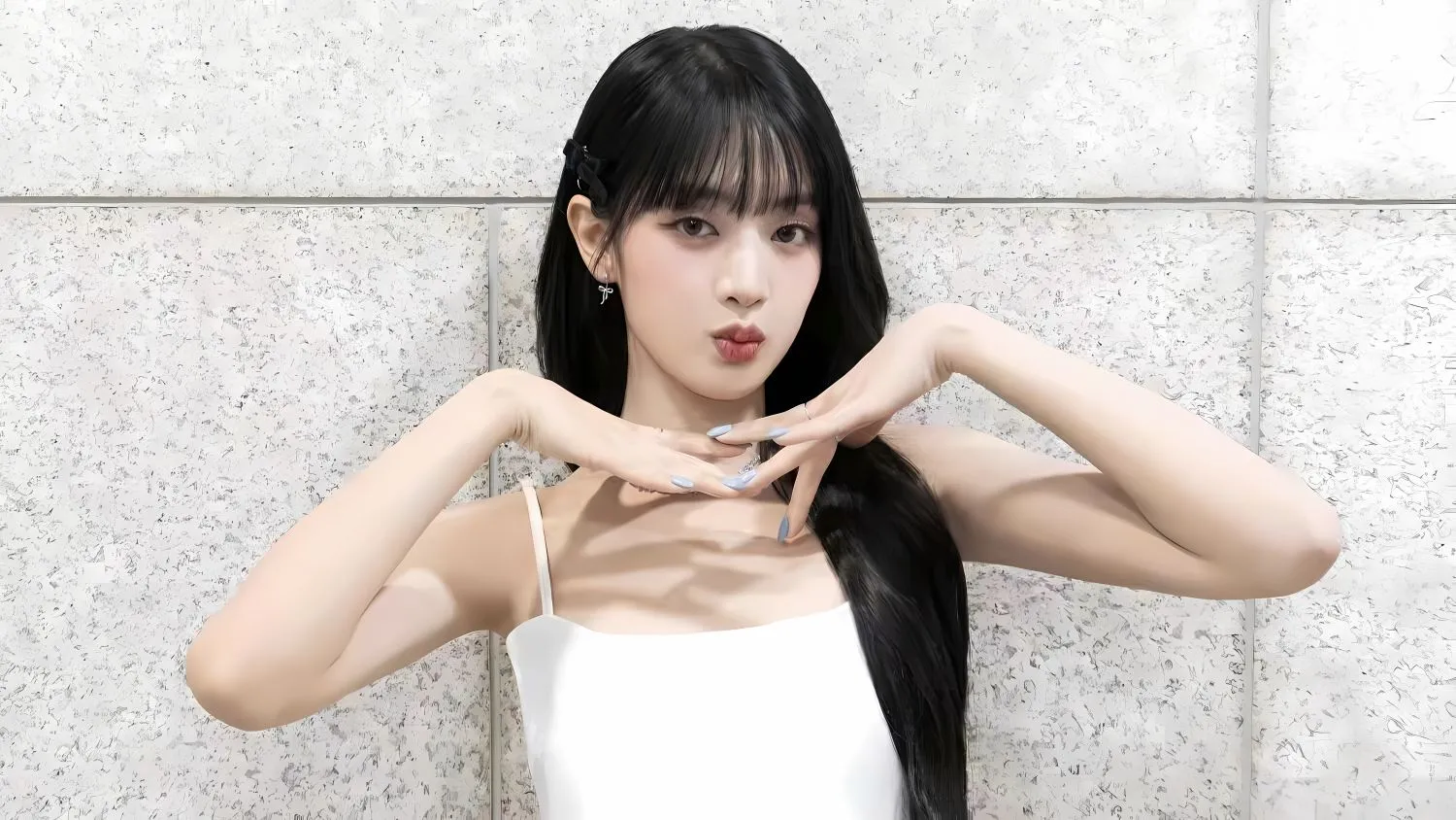 美女 明星 女明星 高颜值 minnie 壁纸预览