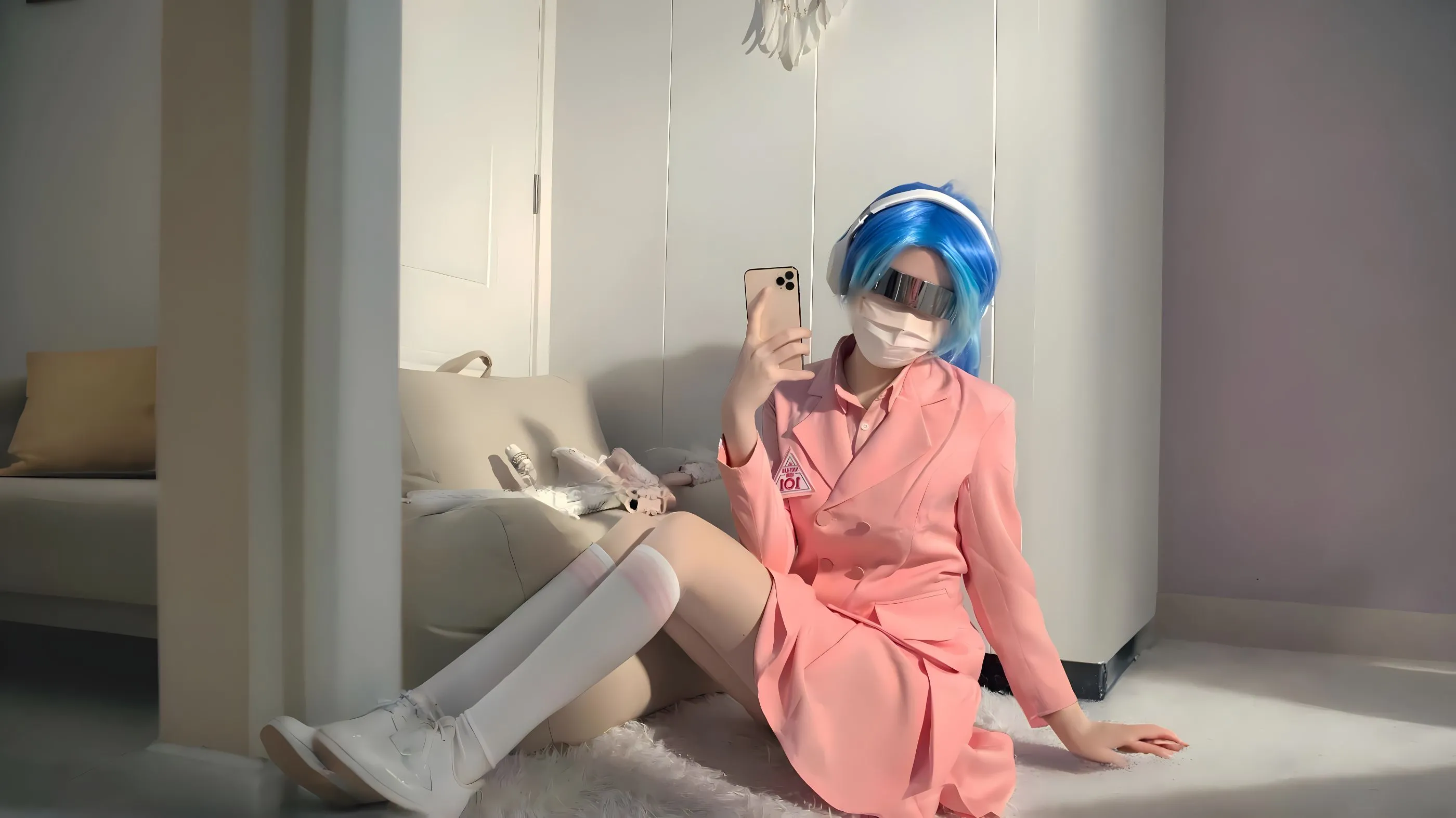 动漫 cos 蓝发少女 壁纸预览
