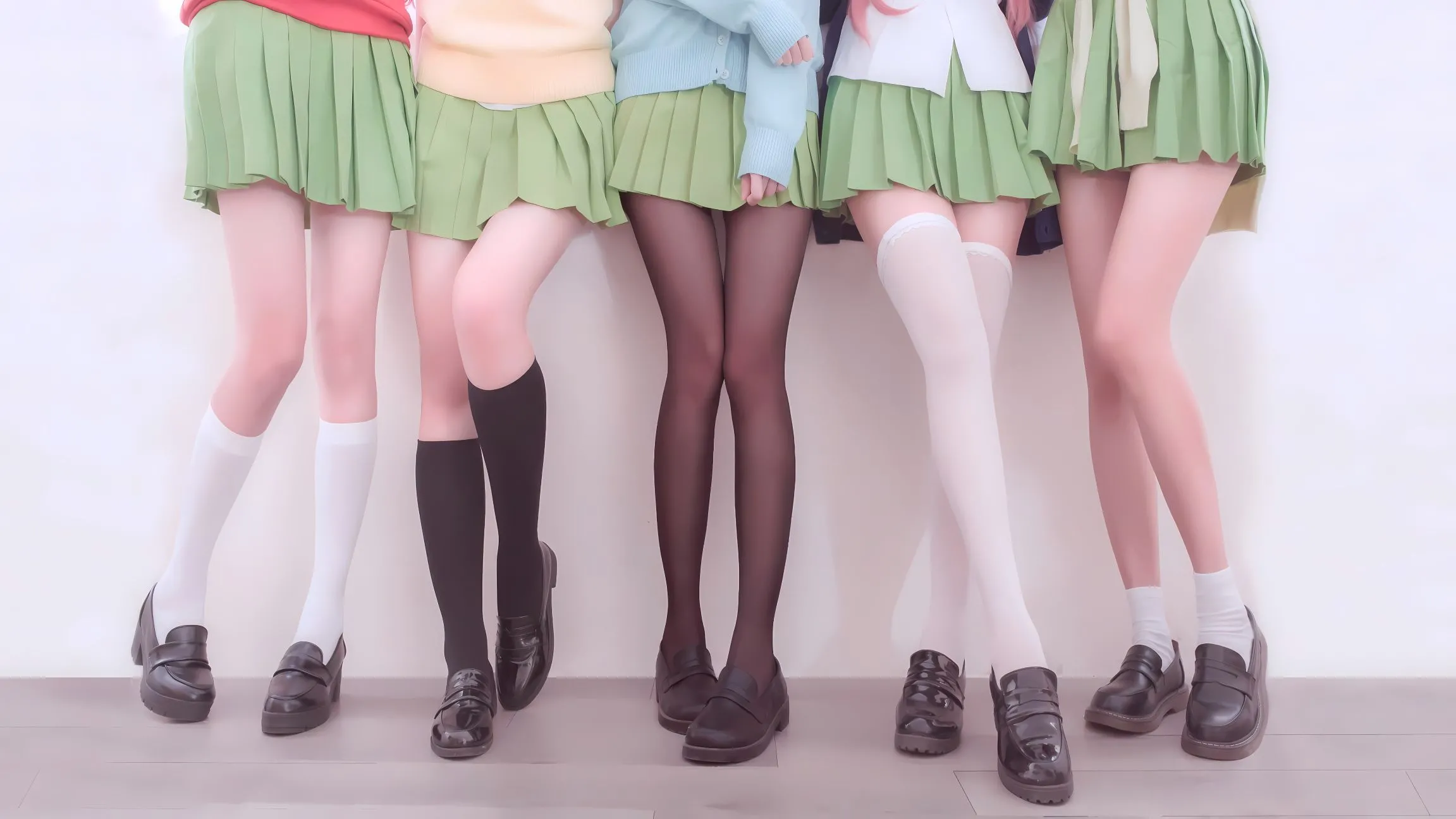动漫 白丝袜 黑丝少女 壁纸预览