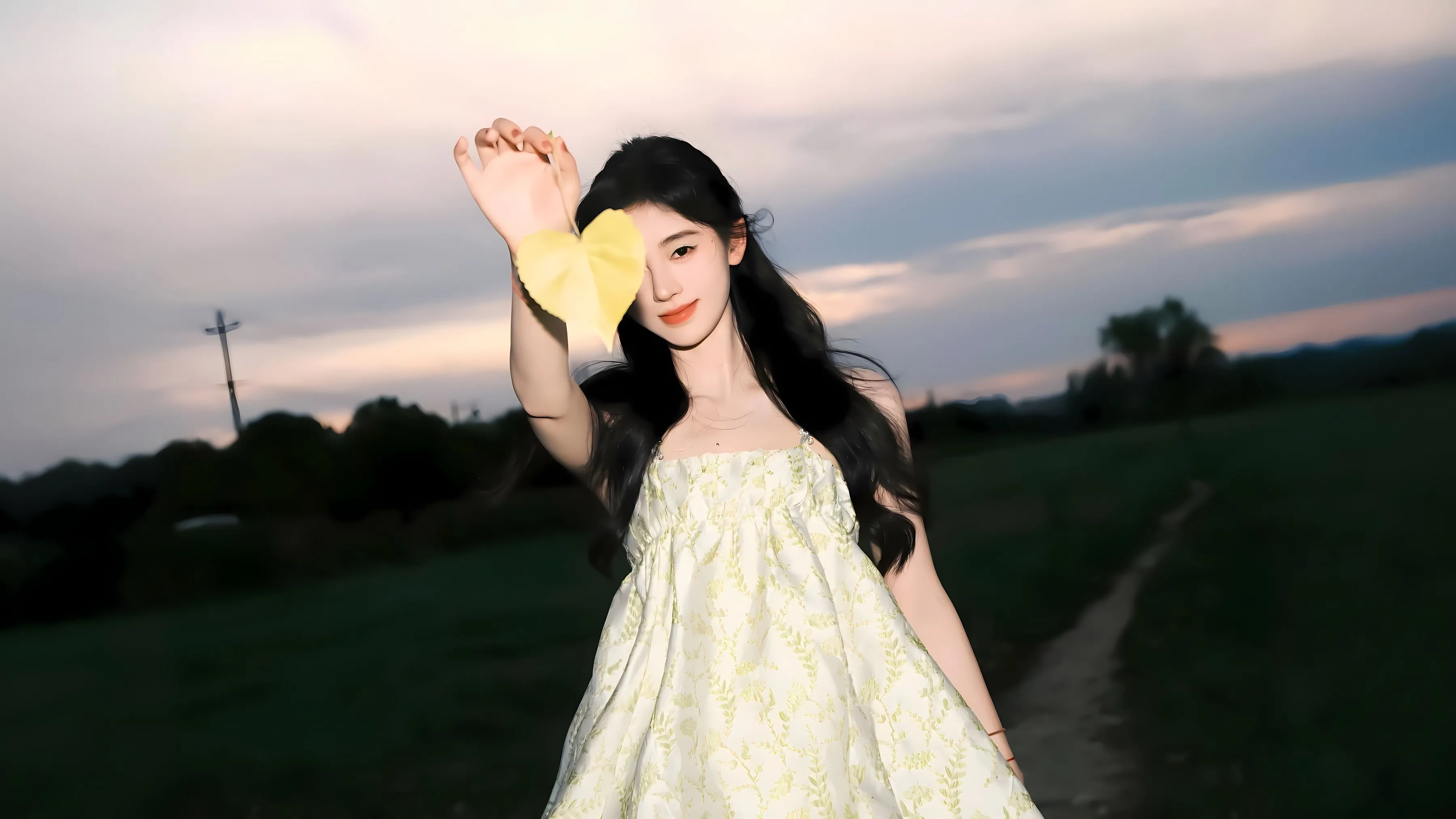 美女 明星 鞠婧祎 四千年美女 氛围感 壁纸预览