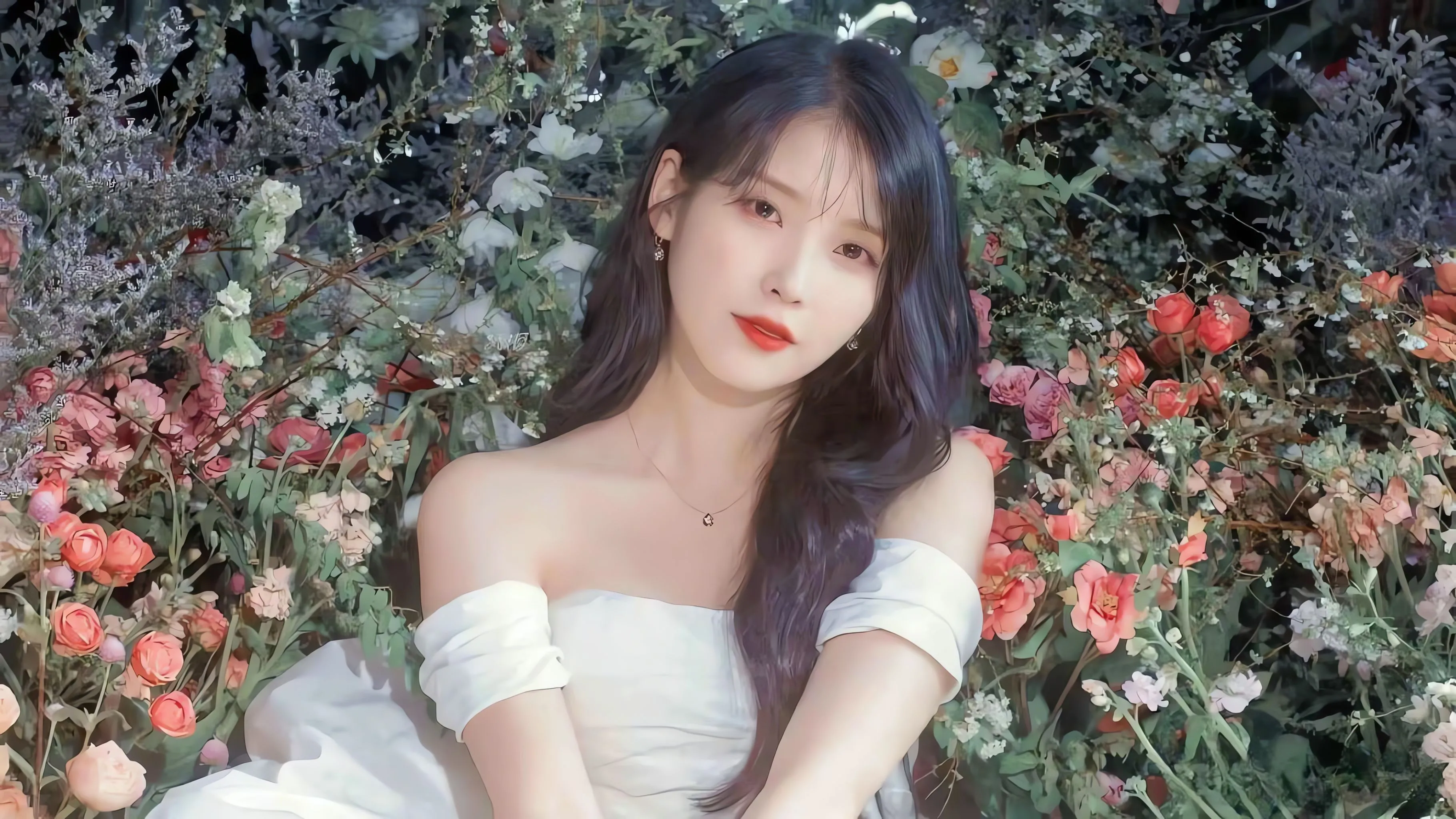 明星 美女 IU 李知恩 女明星 壁纸预览