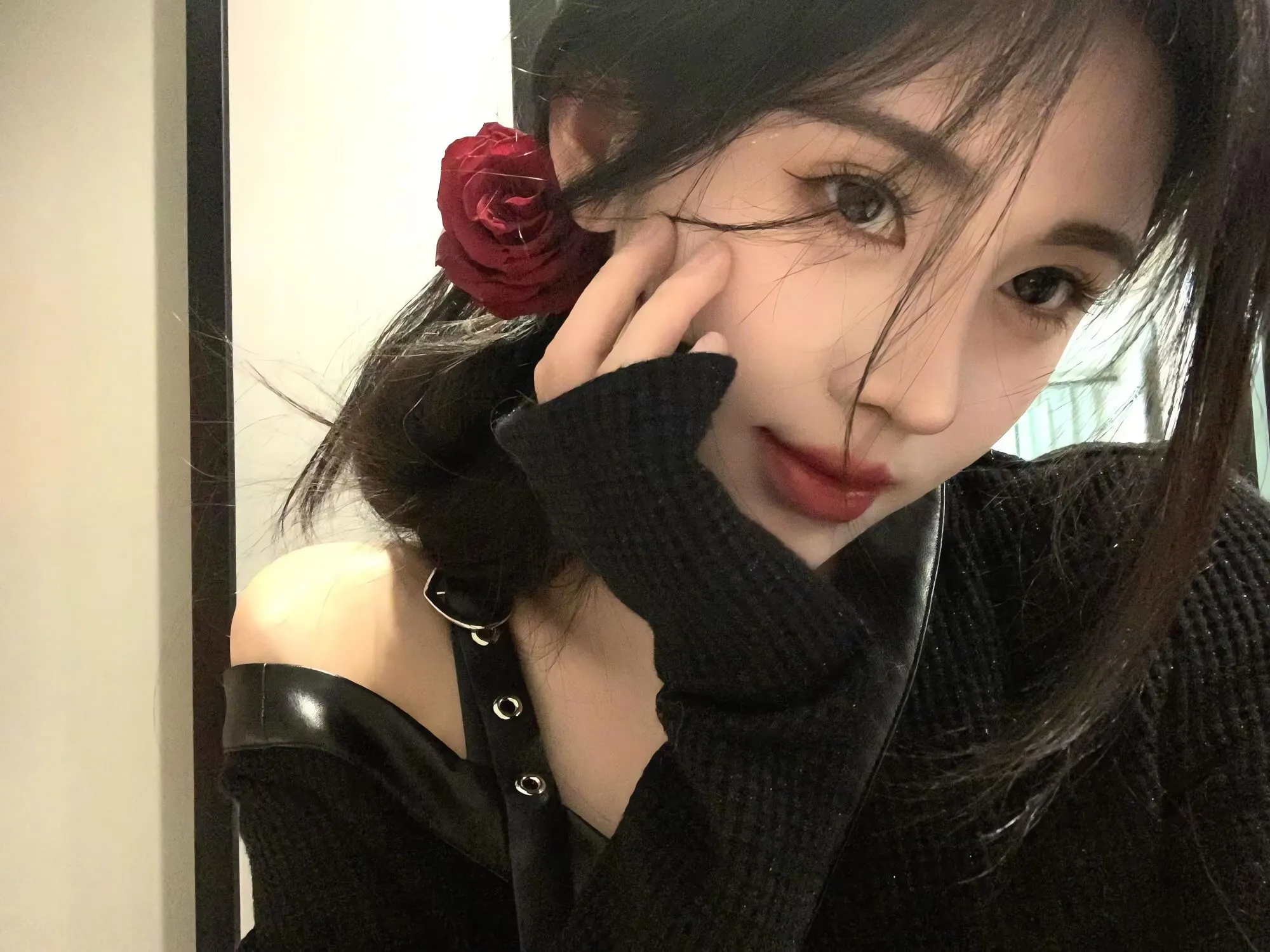 美女 氛围感 鞠婧祎 壁纸预览