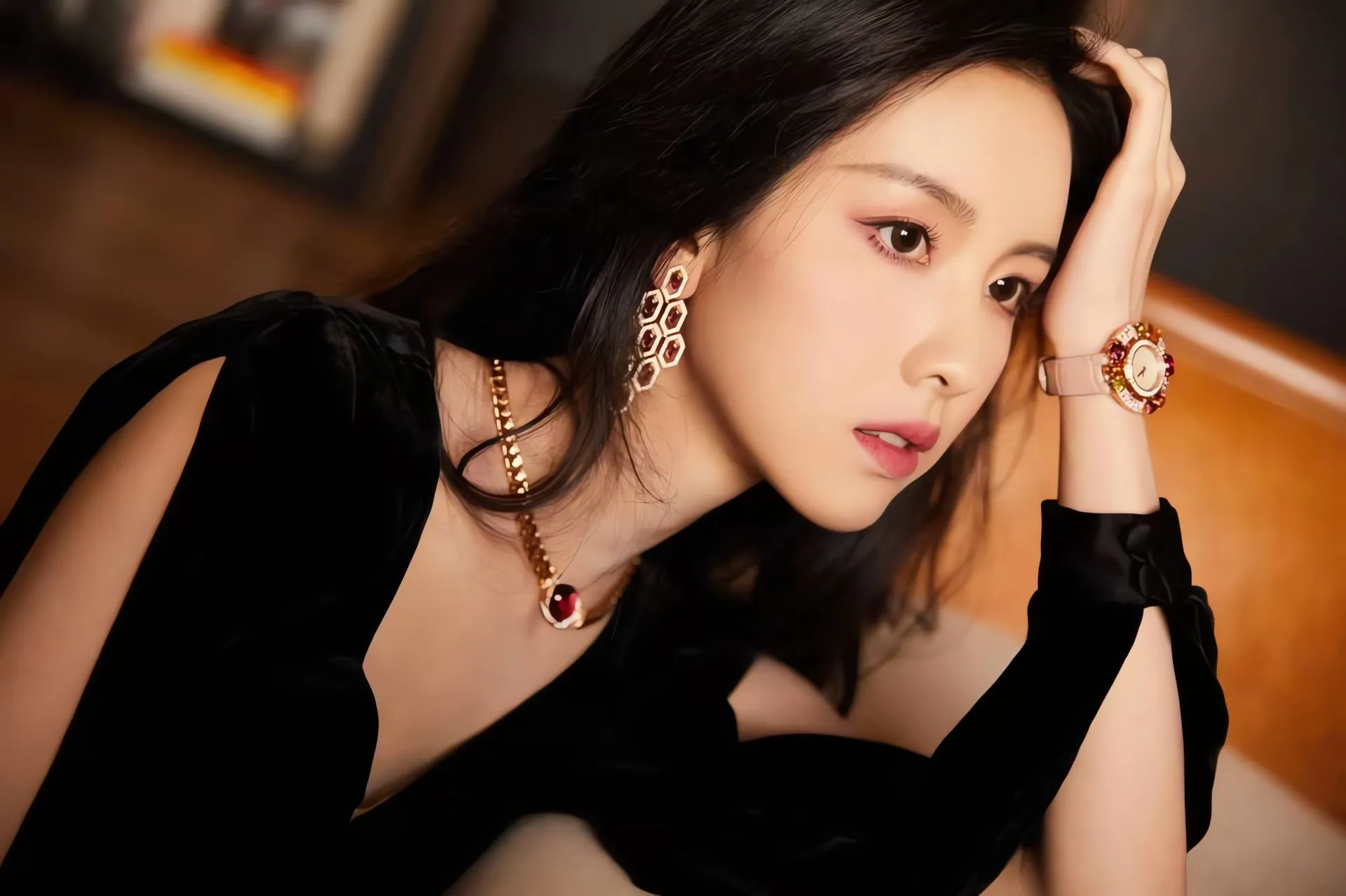 美女 明星 高颜值 唯美 陈都灵 女明星 壁纸预览