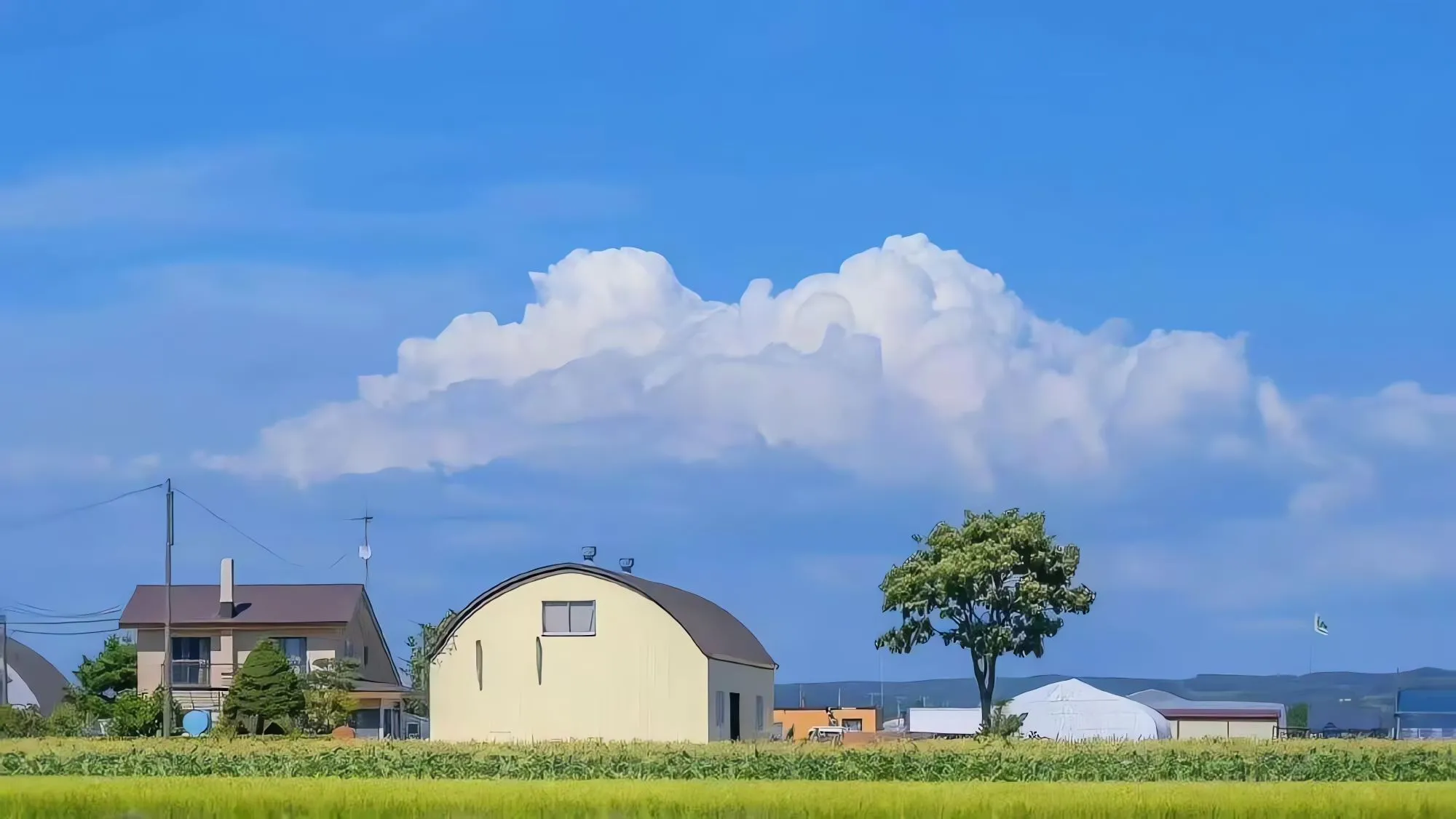 风景 蓝天 白云 壁纸预览