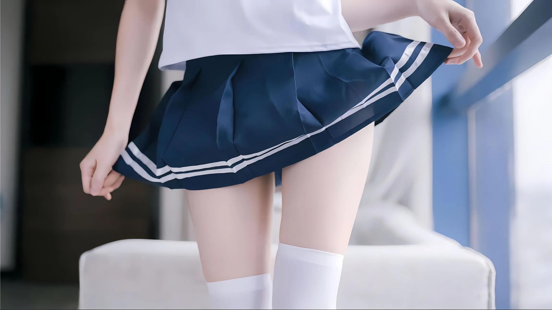 美女 好看 高颜值 清纯美女 氛围感写真 JK制服少女 壁纸预览