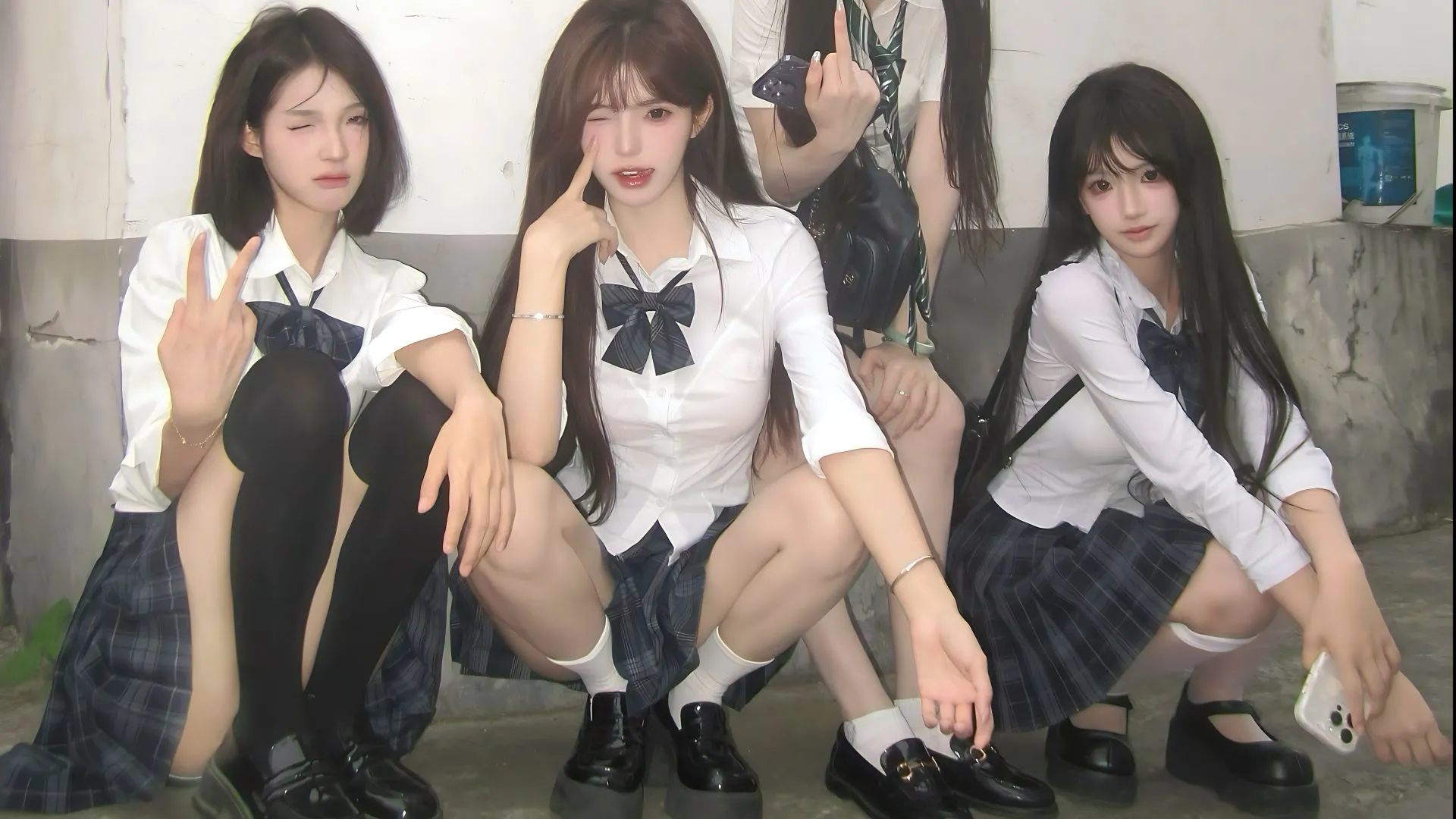 美女 高颜值 唯美 氛围感 群像 壁纸预览