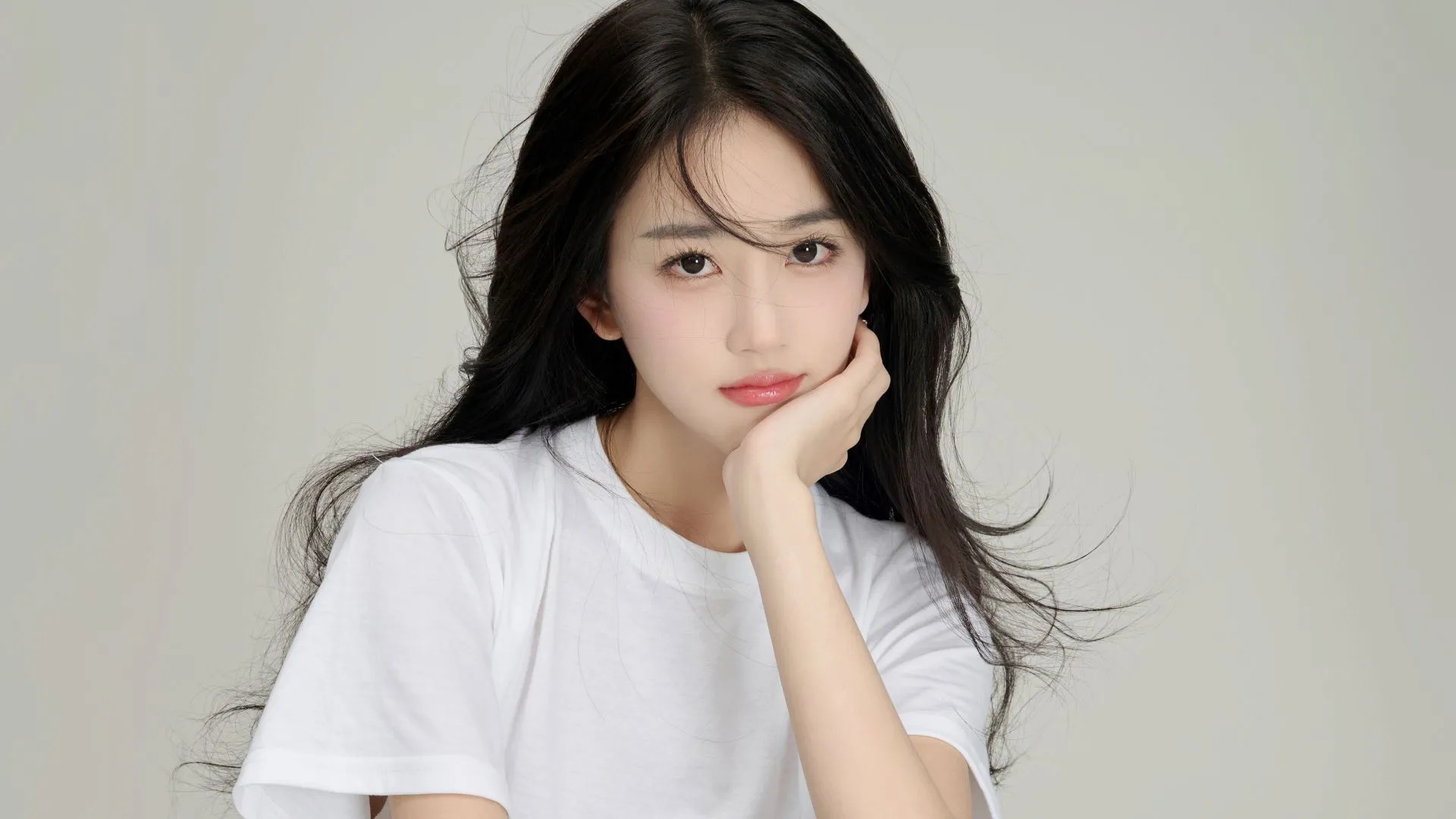 高颜值 氛围感写真 写真 美女 壁纸预览