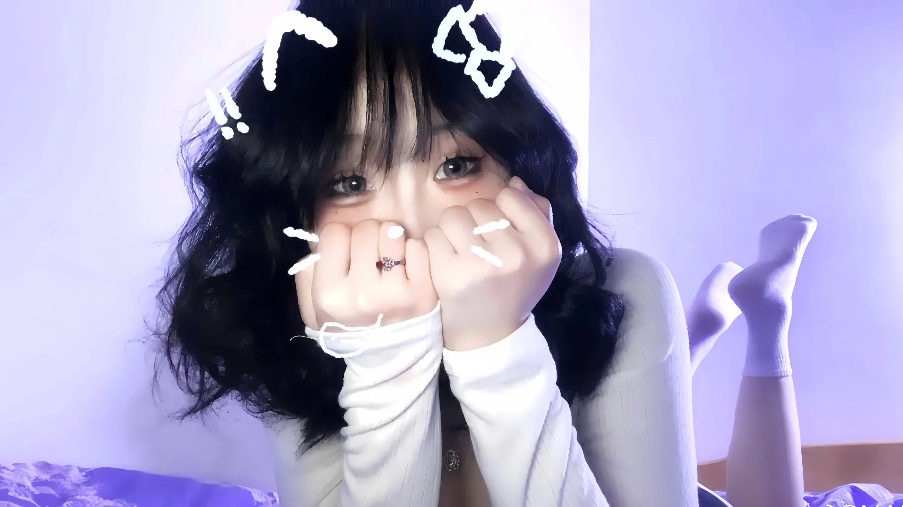 高颜值 美女 可爱 少女自拍 白月光 壁纸预览