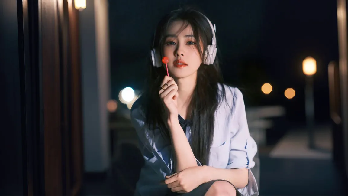 明星 美女 白鹿 女明星 棒棒糖 壁纸预览