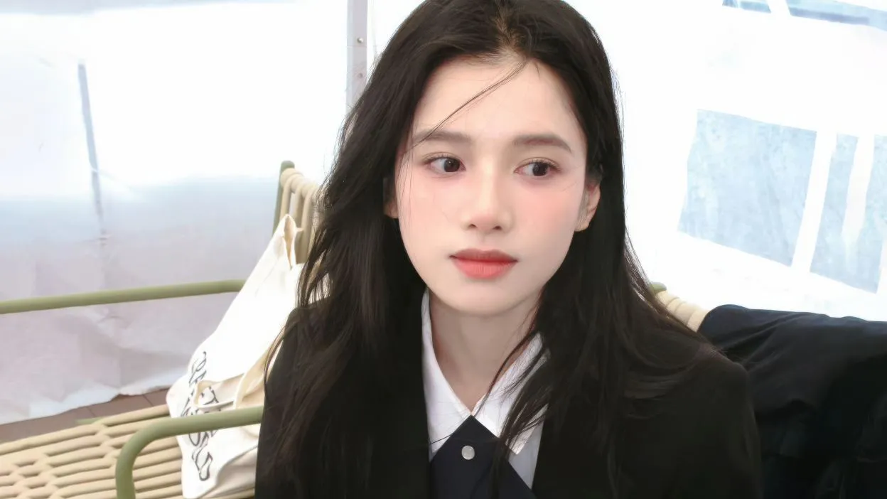 真人 女明星 张婧仪 高颜值 美女 壁纸预览
