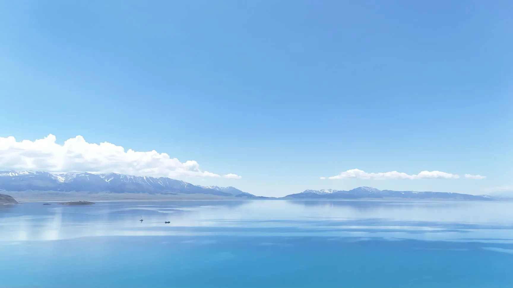 风景 海面 蓝色 大自然 壁纸预览