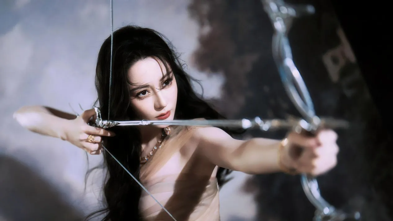 明星 美女 迪丽热巴 好看 飒 壁纸预览