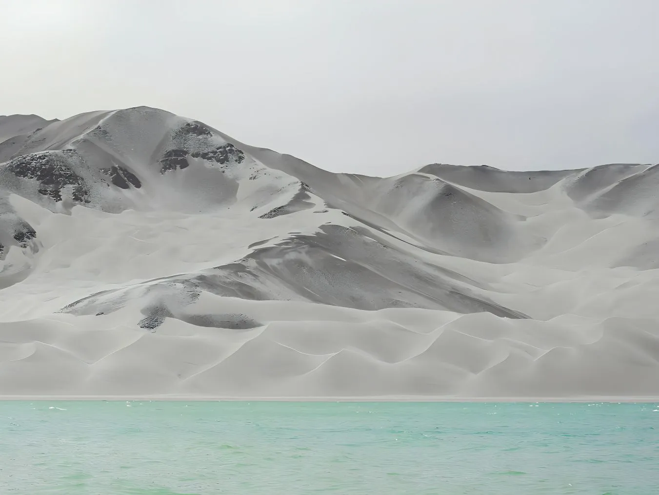 好看 冰山 绝美 碧水 风景 壁纸预览