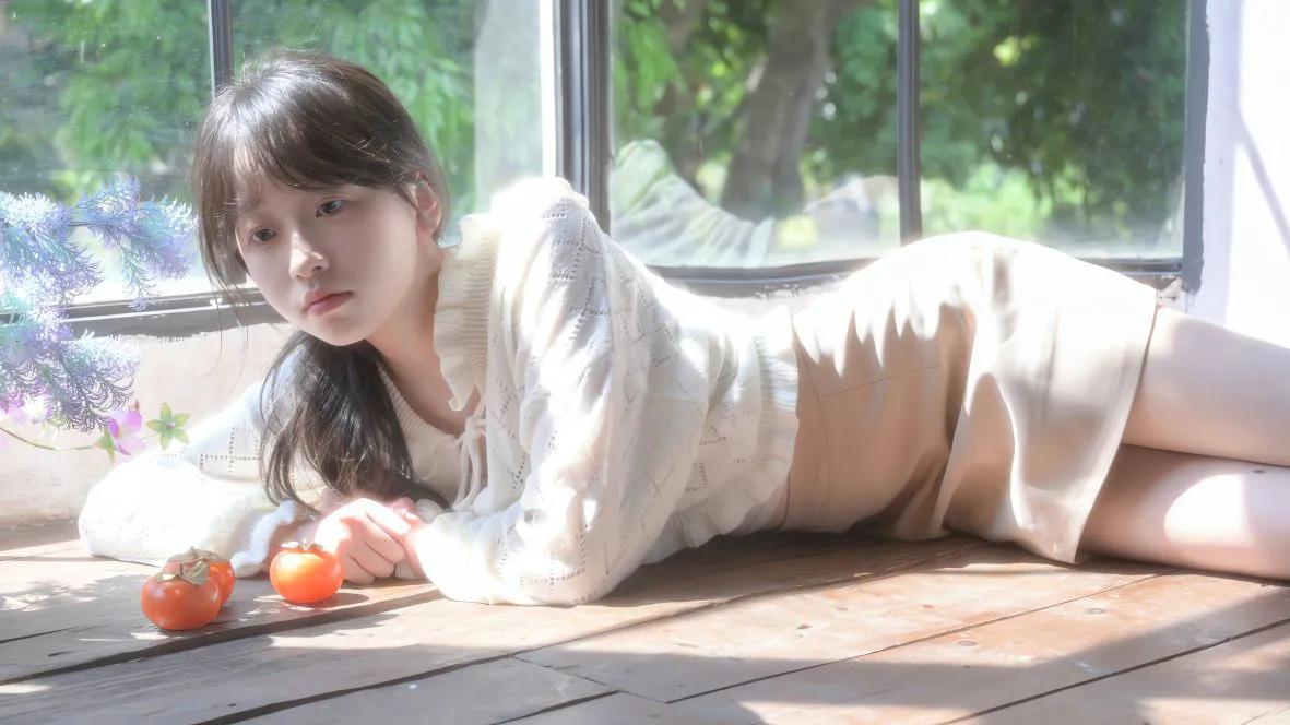 真人 高颜值 人物写真 美女 咸鱼 壁纸预览