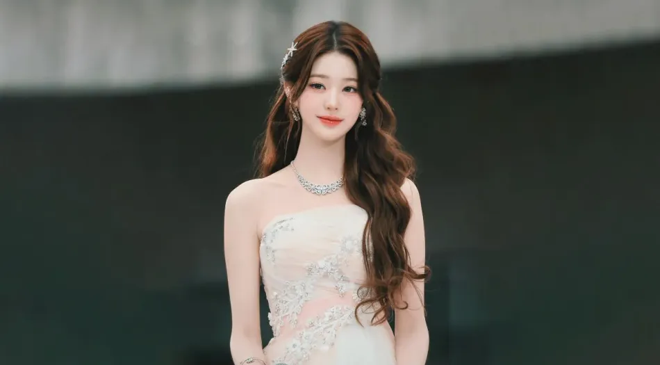 明星(分类),明星,女明星,JANG WONYOUNG(IVE)-27 壁纸预览